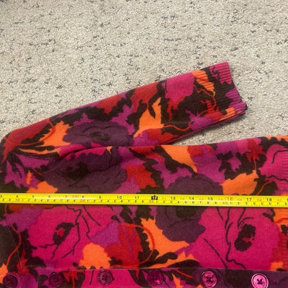 Talbots S Cashmere Floral Button-Up Cardigan in EUC perfect for wedding cover up - Picture 7 of 9